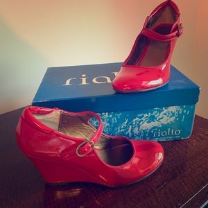 Rialto Red Patent Leather Wedge Shoe